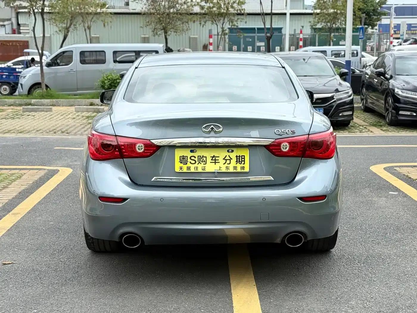 Infiniti Q50 2014 3.7L Luxury Sport Edition — миниатюра 8