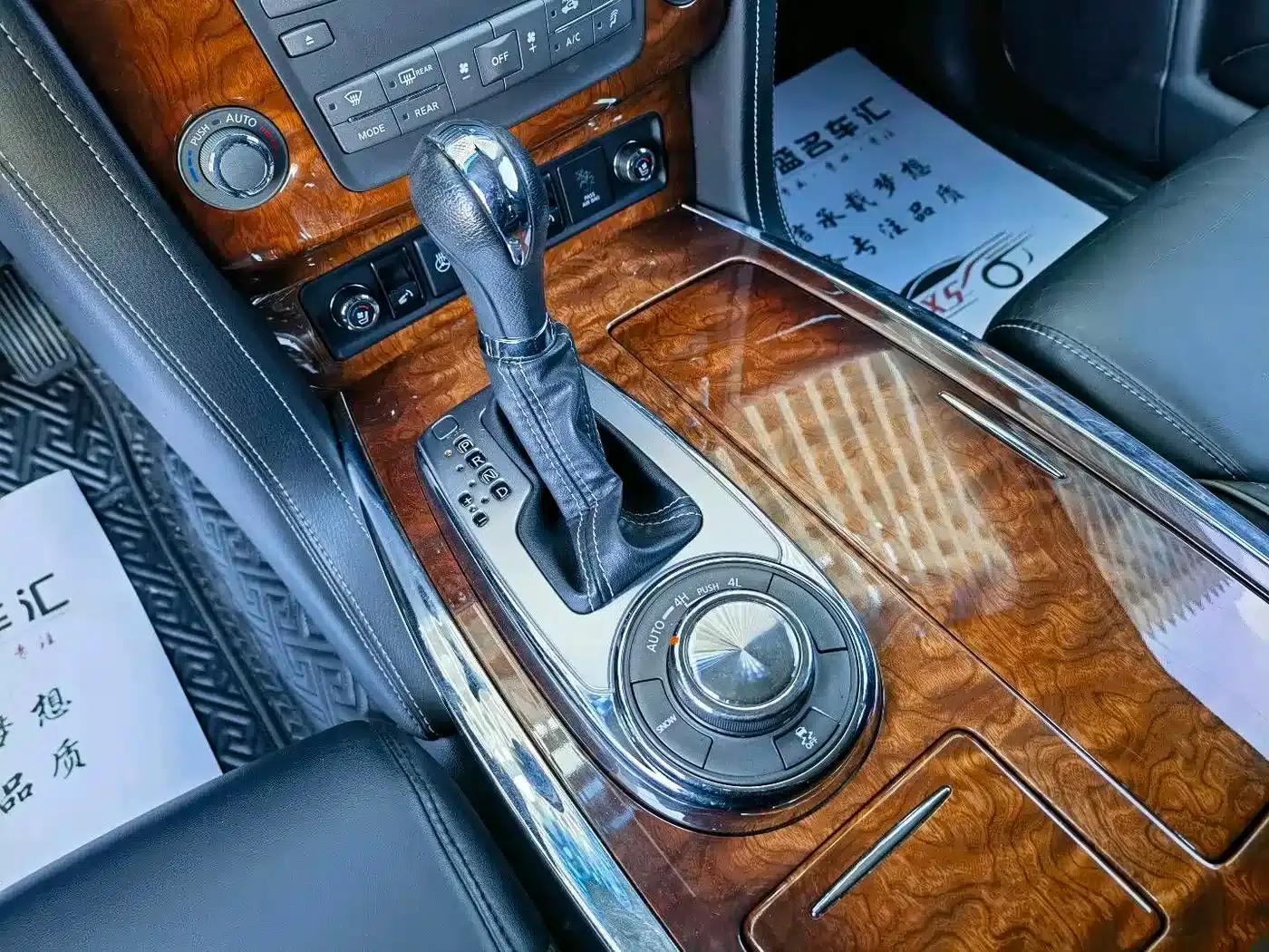 Infiniti QX80 2016 5.6L 4WD — миниатюра 7