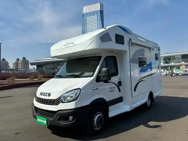 Iveco Daily 2021 3.0T Automatic Professional Chassis 6-ton Extended Wheelbase Double Cab Chassis F1C