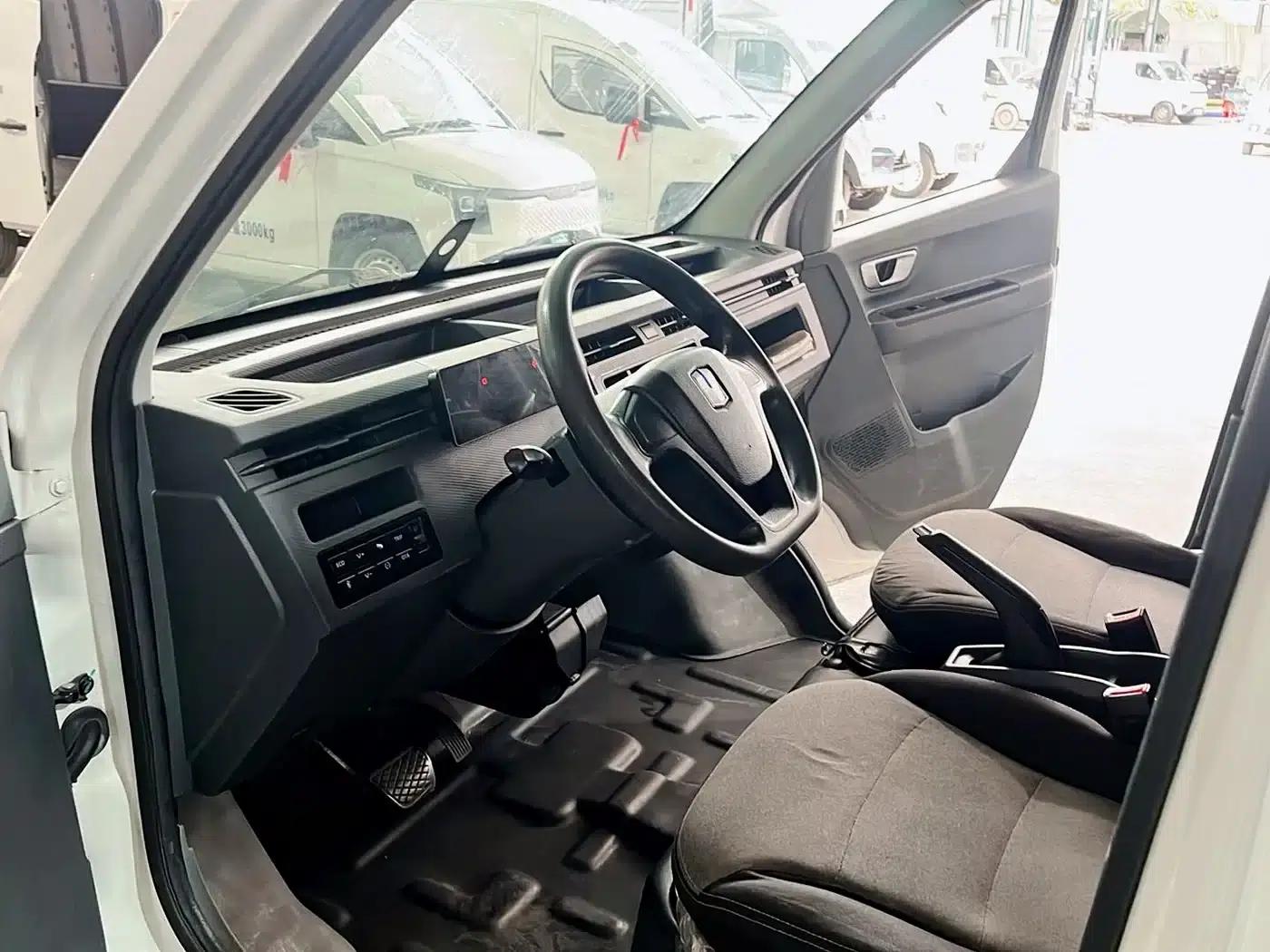 2022 Long Wheelbase Star Enjoy V (Star Enjoy V6E Premium Edition) with 38.64kWh power supply — миниатюра 4