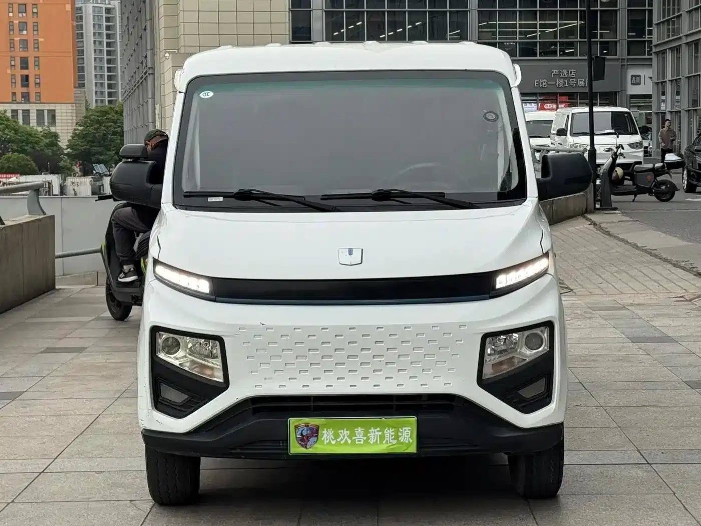 2022 Guoxuan Long Wheelbase Star Enjoy V 6E (38.7kWh) — миниатюра 2