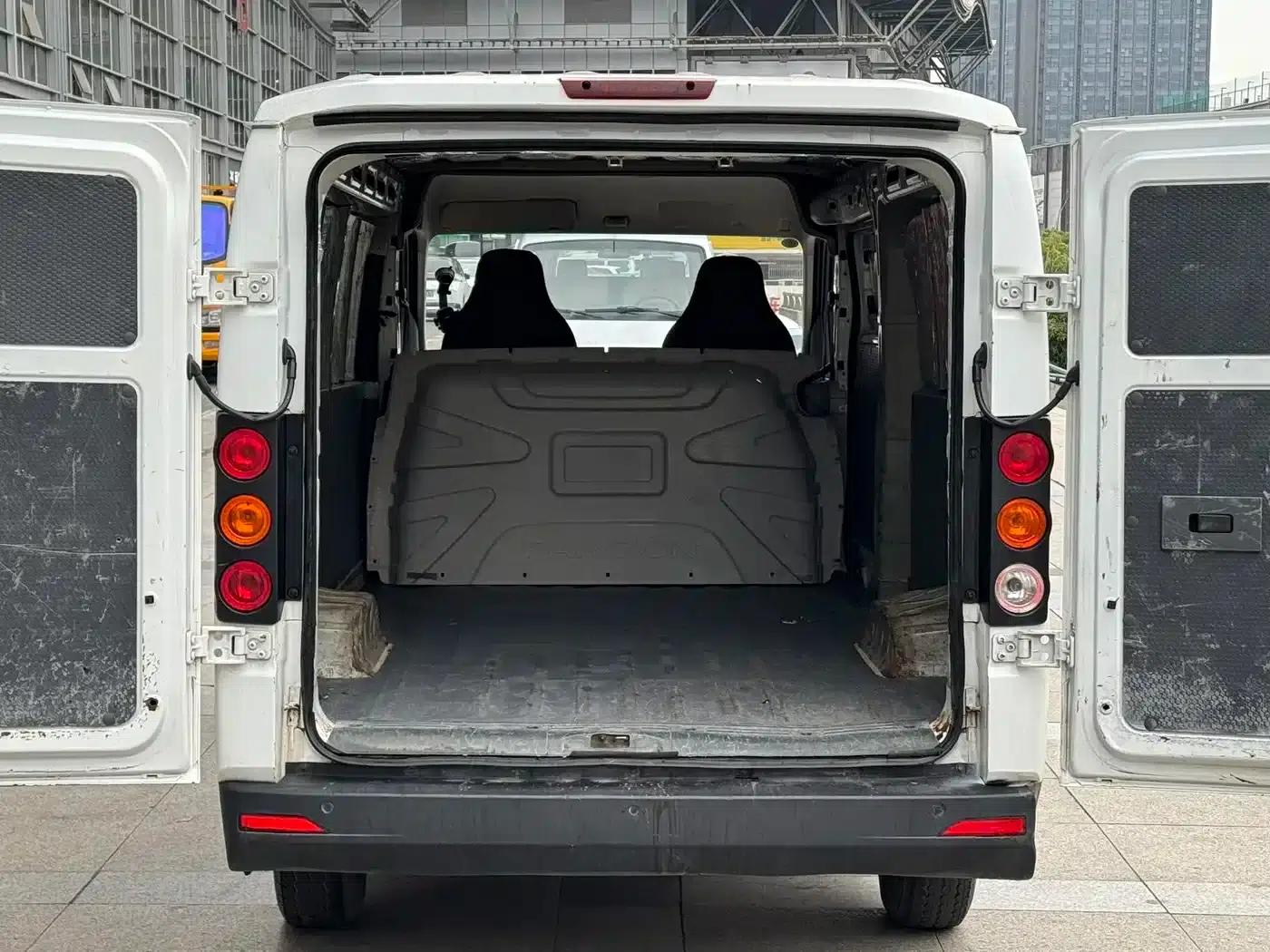2022 Guoxuan Long Wheelbase Star Enjoy V 6E (38.7kWh) — миниатюра 6