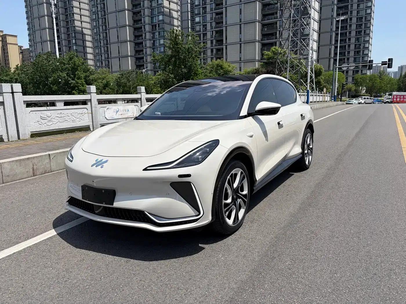 2023 Smart LS7 90kWh Elite Rear-Wheel Drive Edition — миниатюра 1