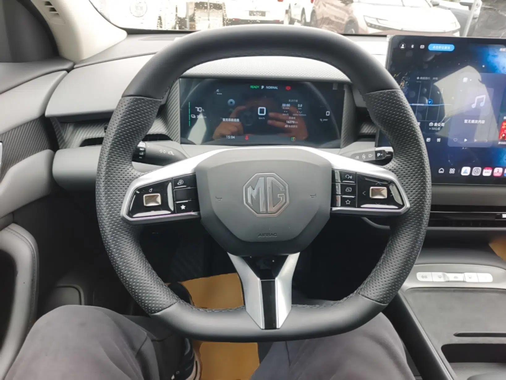 MG ES5 2025 515 Pro Rear-Drive Version — миниатюра 14