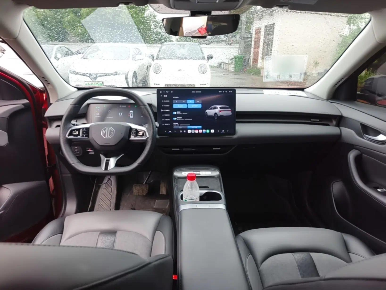 MG ES5 2025 425 Pro Rear-Drive Version — миниатюра 13