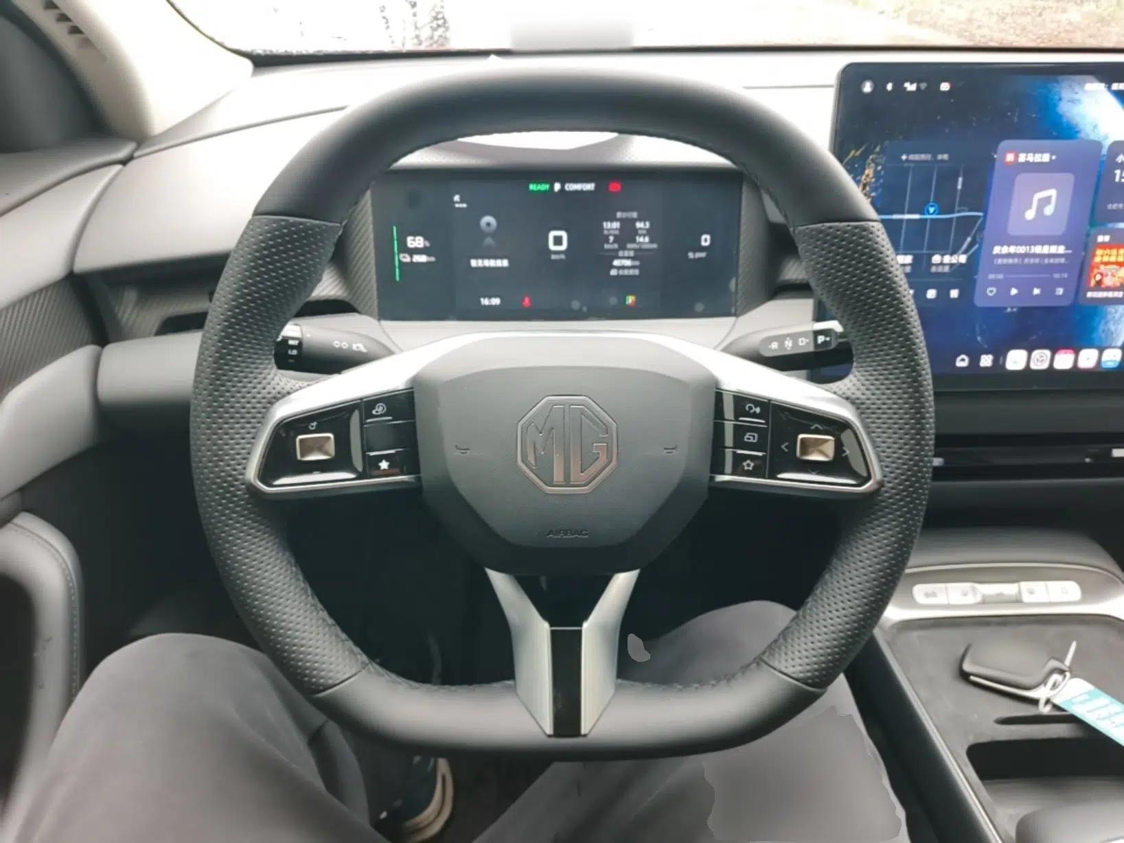 MG ES5 2025 425 Pro Rear-Drive Version — миниатюра 14