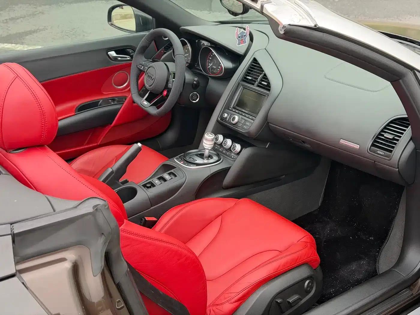 2011 Audi R8 Spyder 5.2 FSI quattro — миниатюра 13