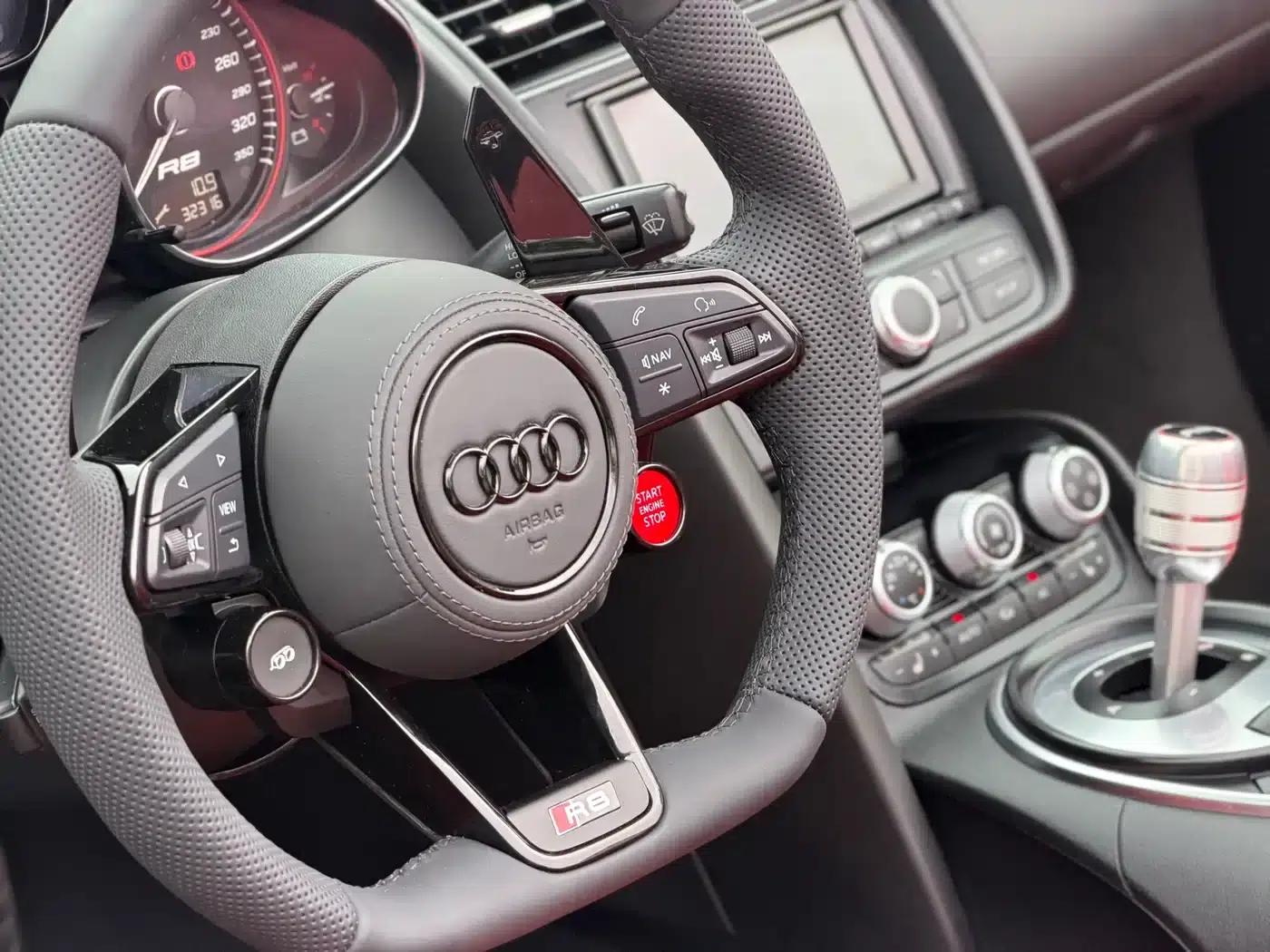 2011 Audi R8 Spyder 5.2 FSI quattro — миниатюра 19