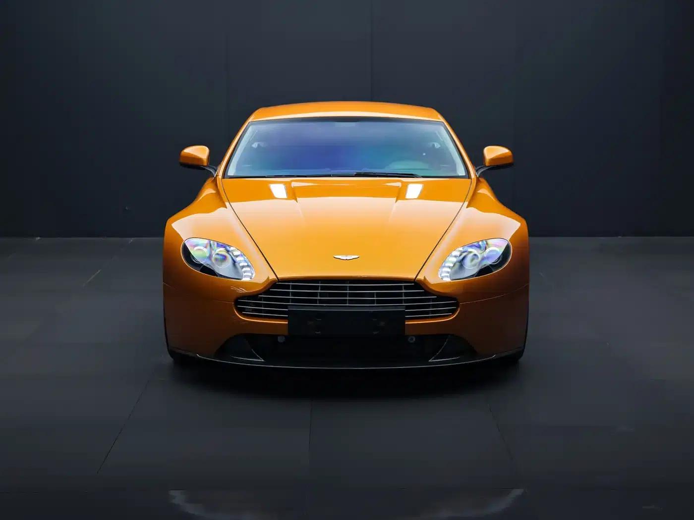 2012 V8 Vantage 4.7L S Coupe — миниатюра 2
