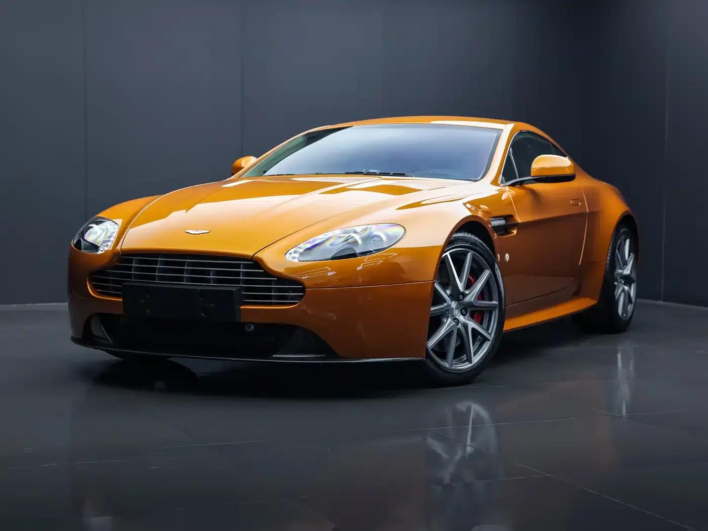 2012 V8 Vantage 4.7L S Coupe — миниатюра 4