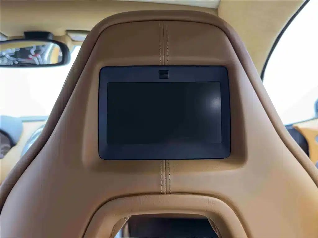 2015 Rapide 6.0L S — миниатюра 13