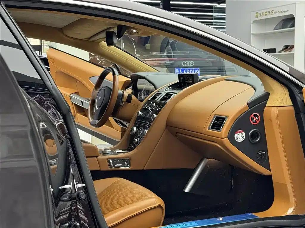 2015 Rapide 6.0L S — миниатюра 8