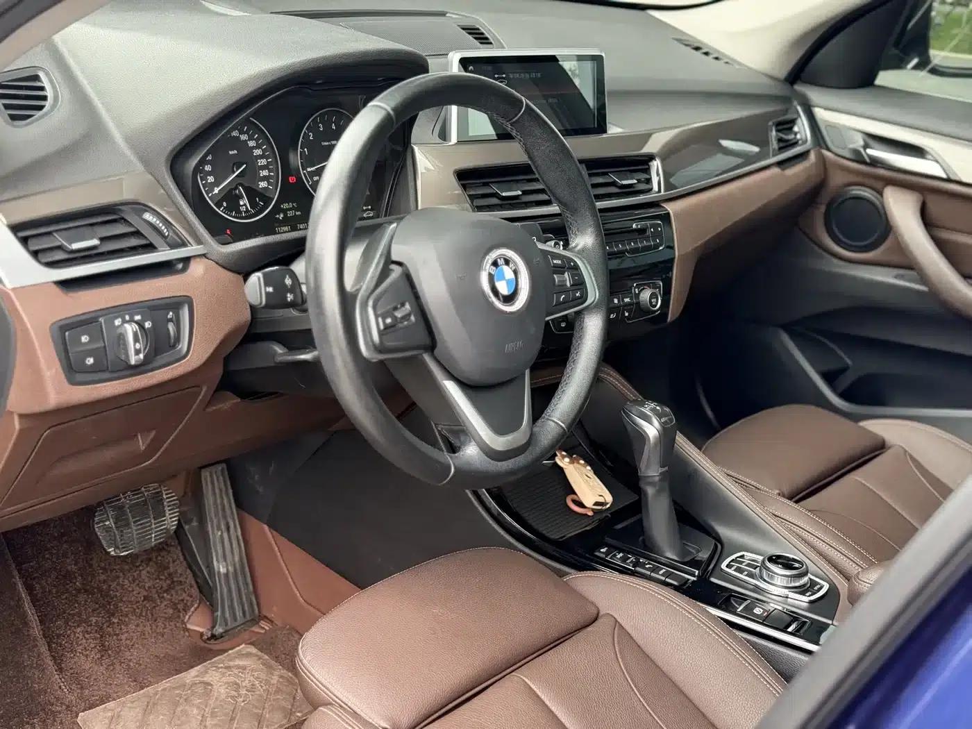 BMW X1 PHEV 2018 xDrive25Le Luxury — миниатюра 11