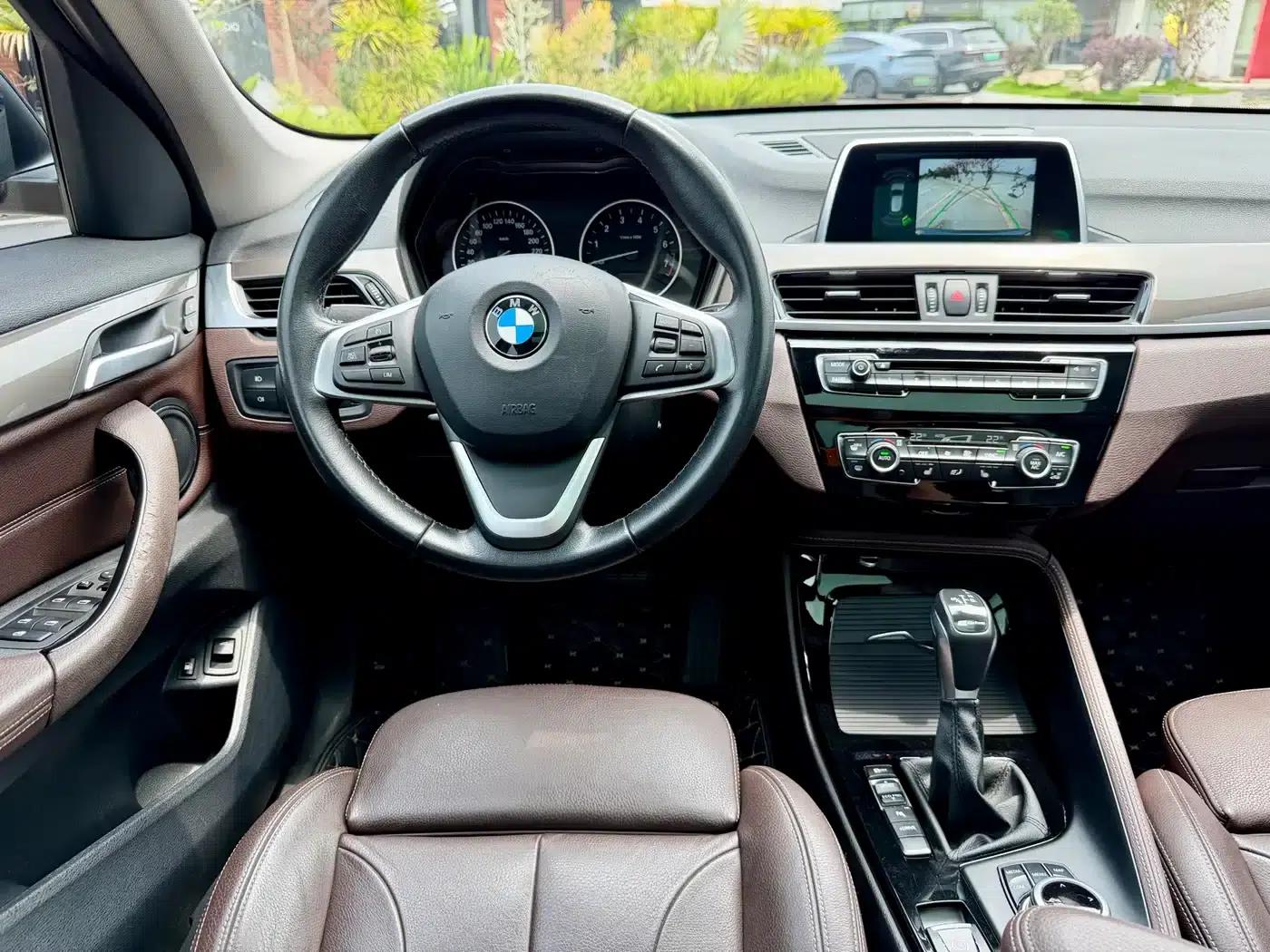 BMW X1 PHEV 2018 xDrive25Le Luxury — миниатюра 11
