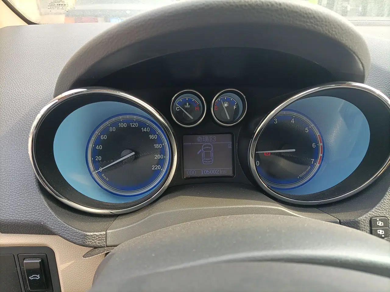 Chery E3 2013 1.5L Manual ZhiShang Model — миниатюра 12