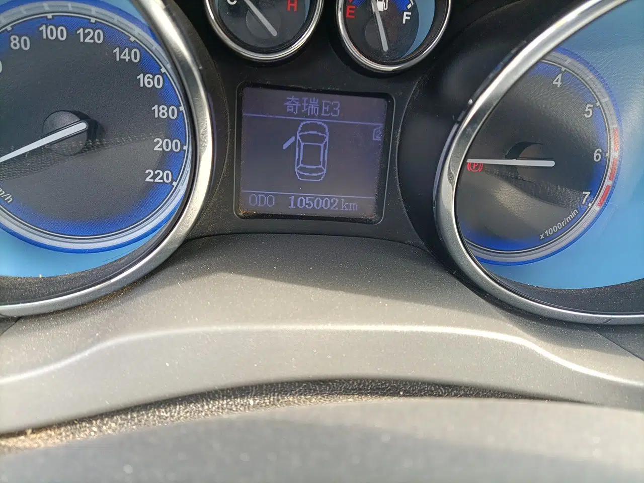Chery E3 2013 1.5L Manual ZhiShang Model — миниатюра 13