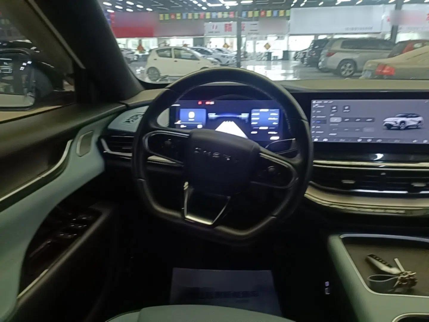 Chery New Energy eQ7 2024 512 km Leisure Edition — миниатюра 13