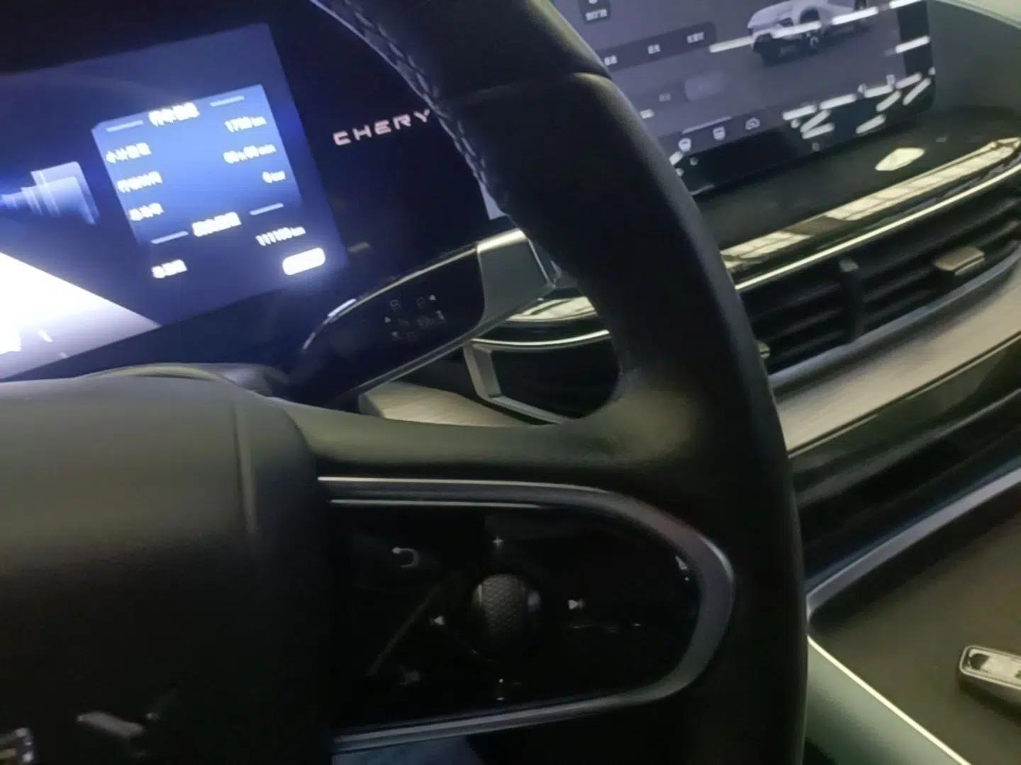 Chery New Energy eQ7 2024 512 km Leisure Edition — миниатюра 16
