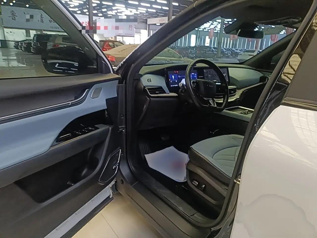 Chery New Energy eQ7 2024 512 km Leisure Edition — миниатюра 18
