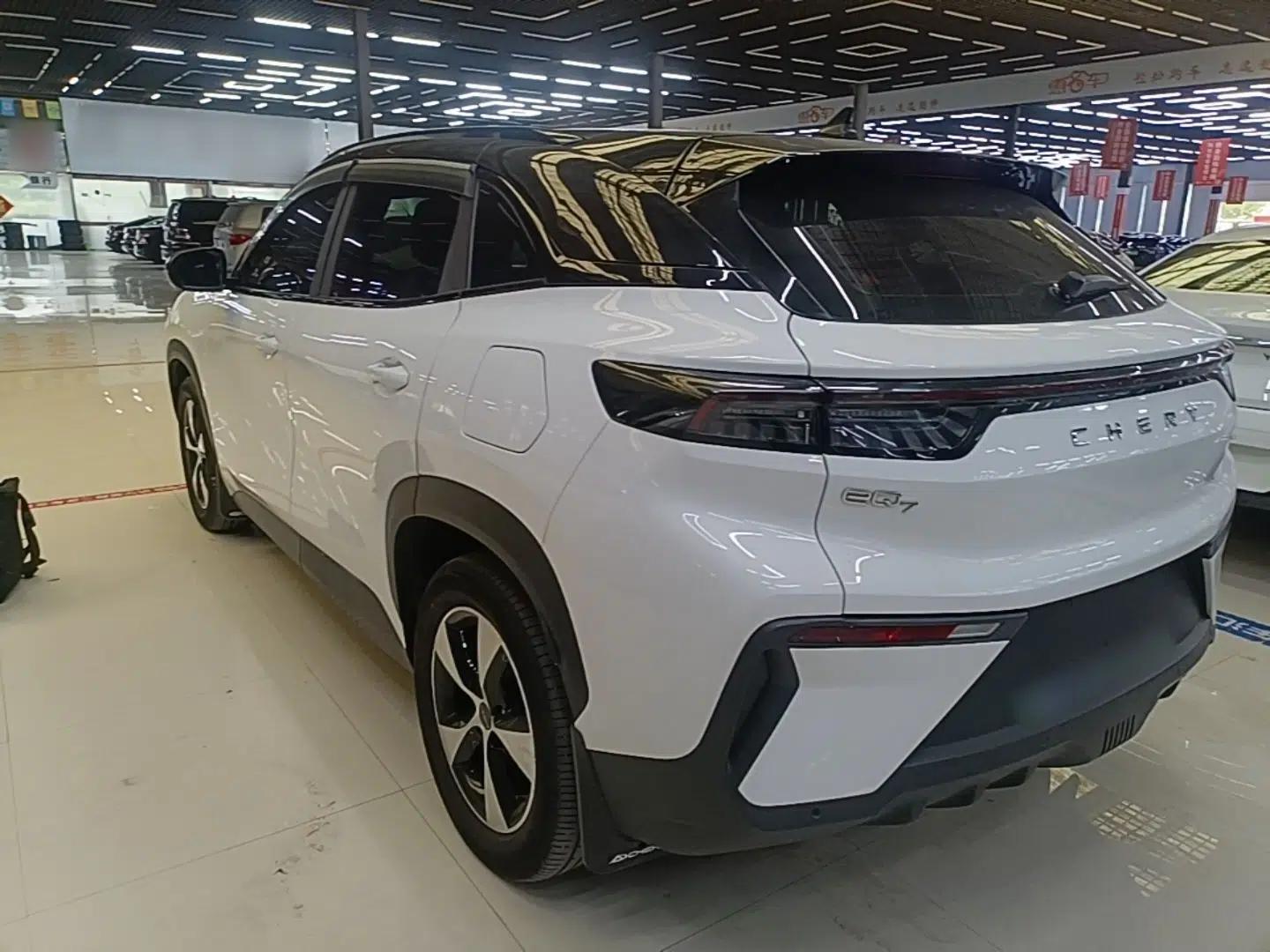Chery New Energy eQ7 2024 512 km Leisure Edition — миниатюра 7