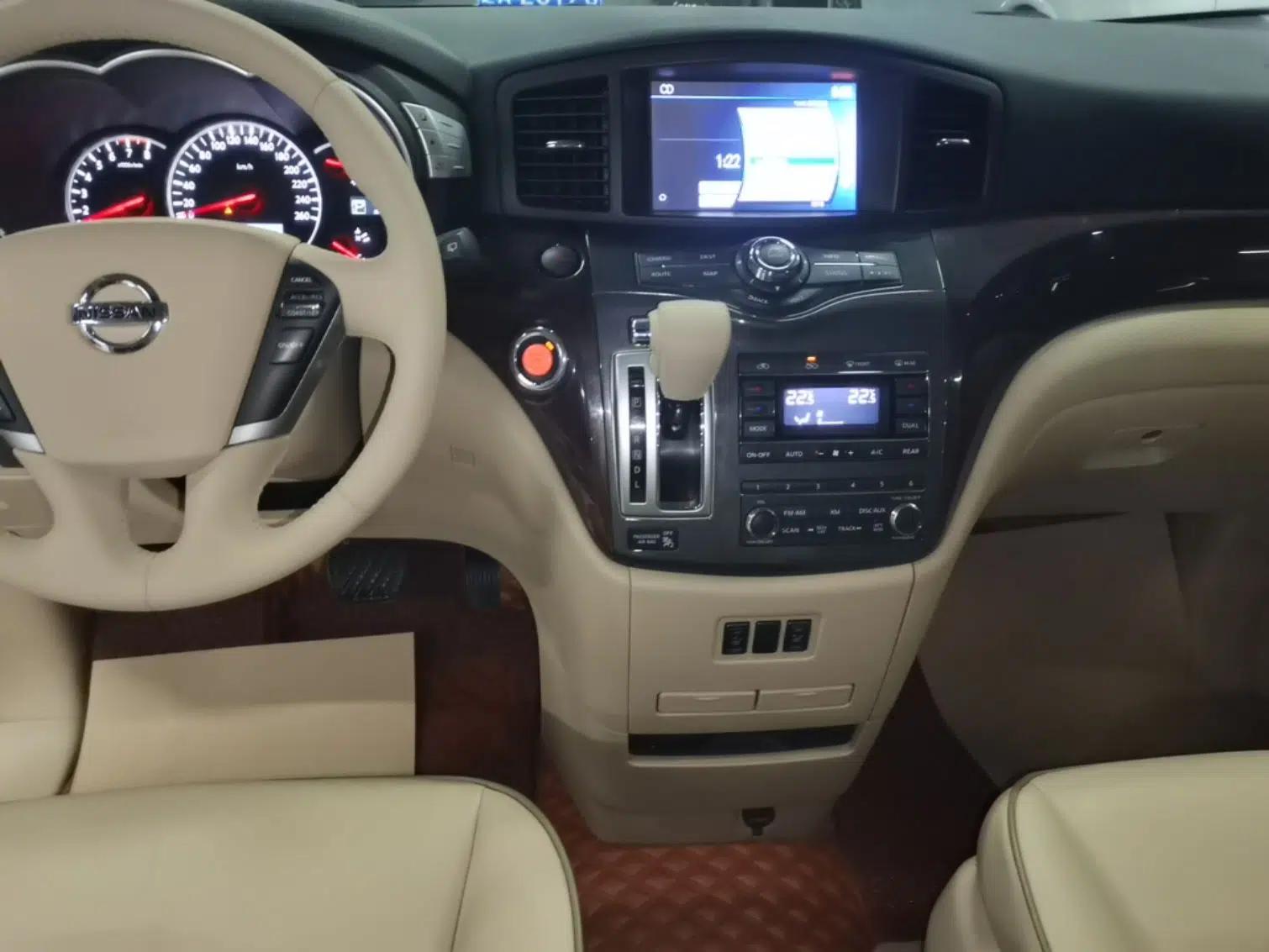 Nissan Quest 2015 3.5L SL — миниатюра 16