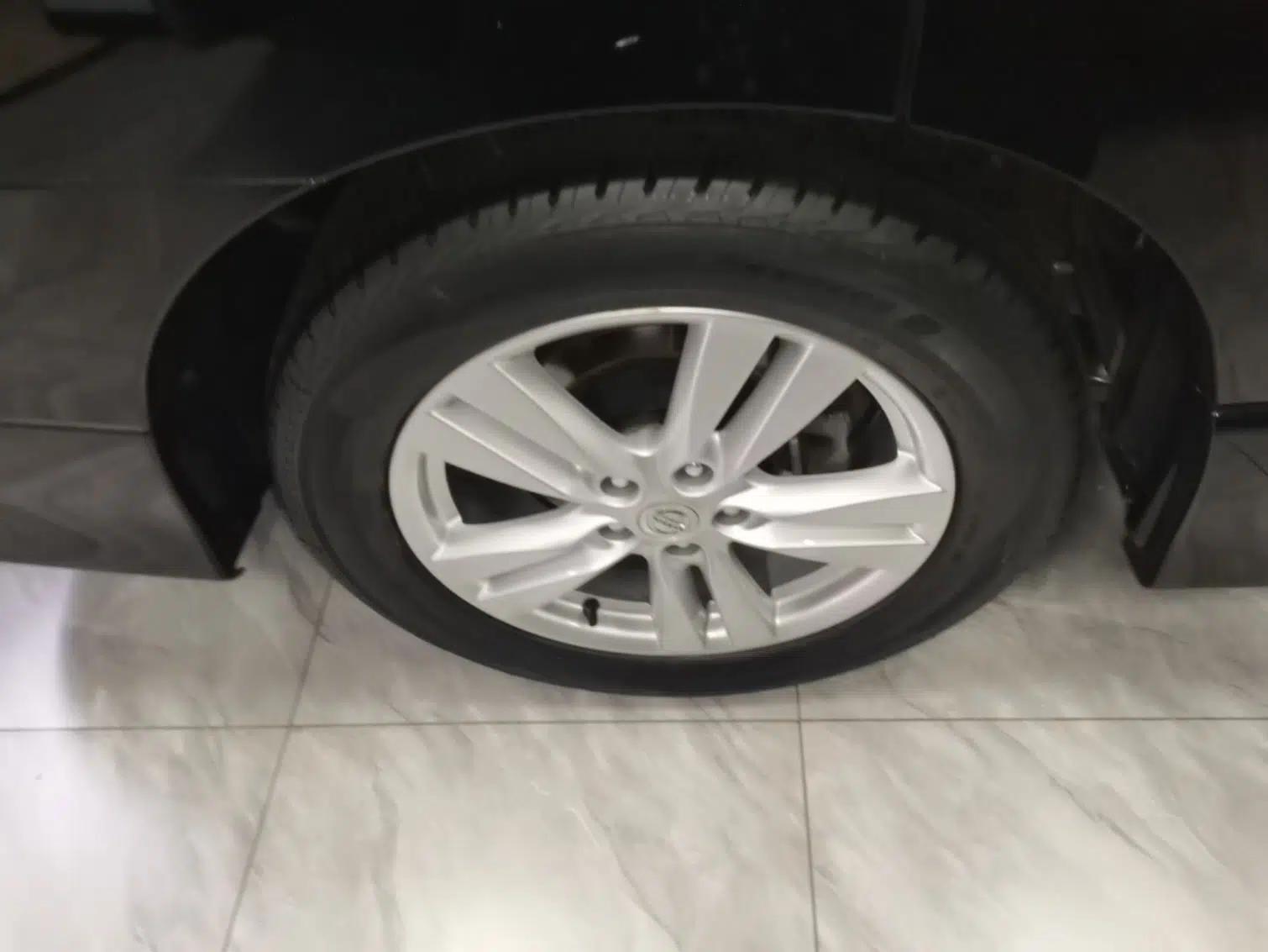 Nissan Quest 2015 3.5L SL — миниатюра 10