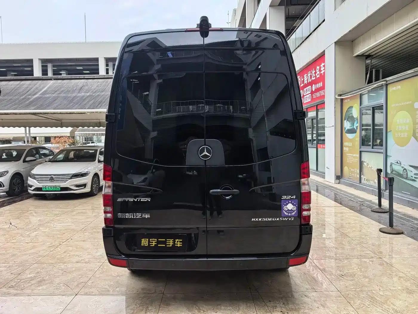 2017 Sprinter 3.5L Automatic — миниатюра 5