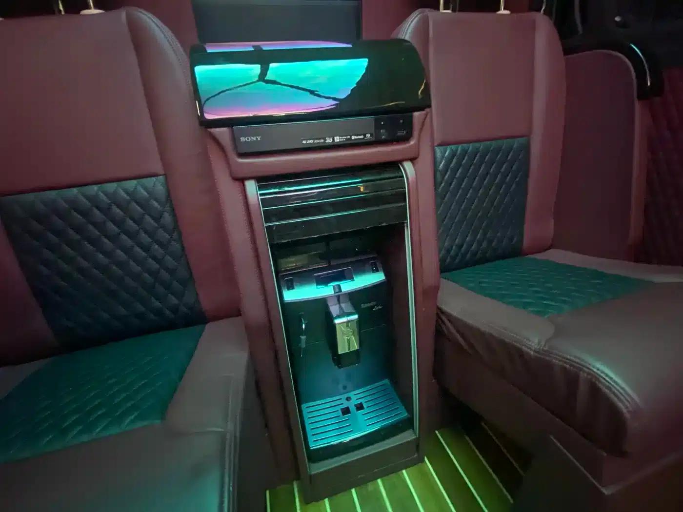 2018 Sprinter 3.5L Automatic — миниатюра 8