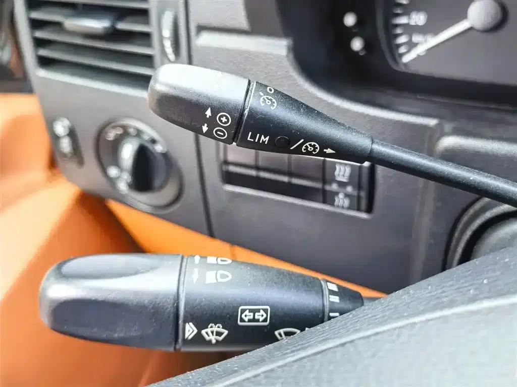 2016 Sprinter 3.5L Automatic — миниатюра 17
