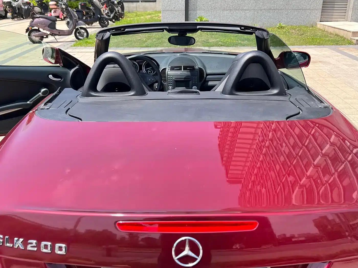 Mercedes-Benz SLK-Class 2010 SLK 200K — миниатюра 10