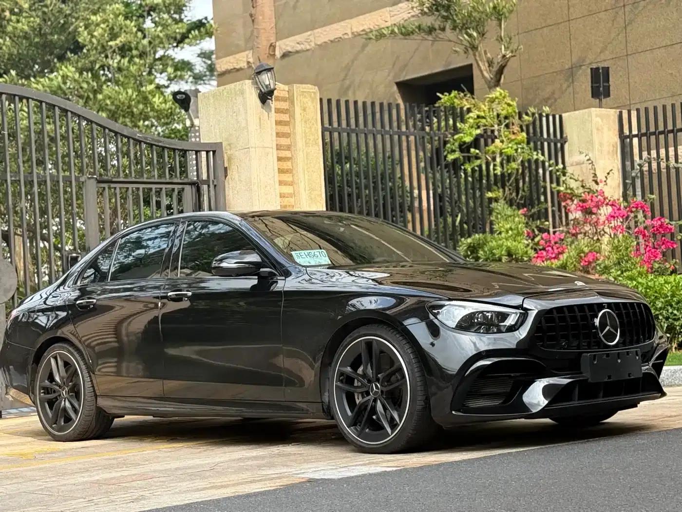 2022 Mercedes-Benz E-Class AMG 53 4MATIC+ — миниатюра 3