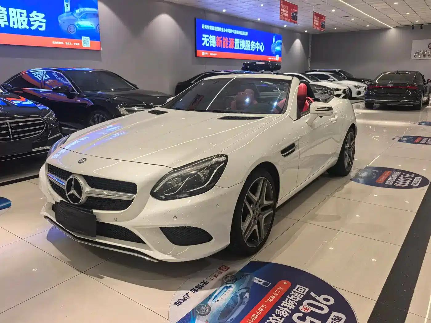 Mercedes-Benz SLC 2019 SLC 260 Jin Yu Collector's Edition — миниатюра 1