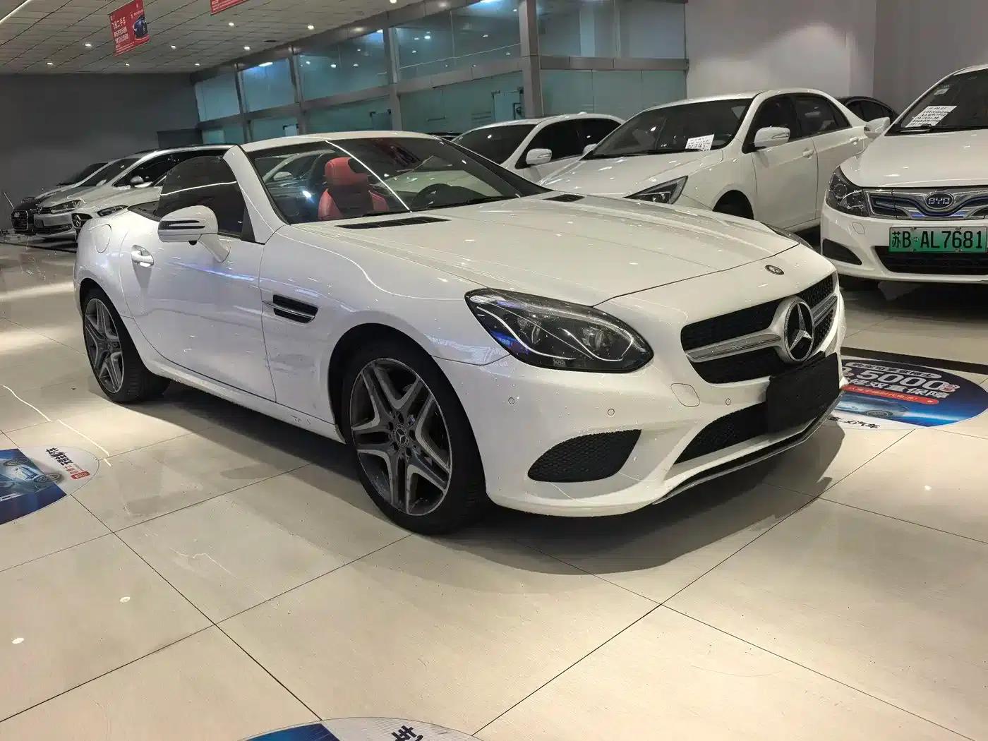 Mercedes-Benz SLC 2019 SLC 260 Jin Yu Collector's Edition — миниатюра 5
