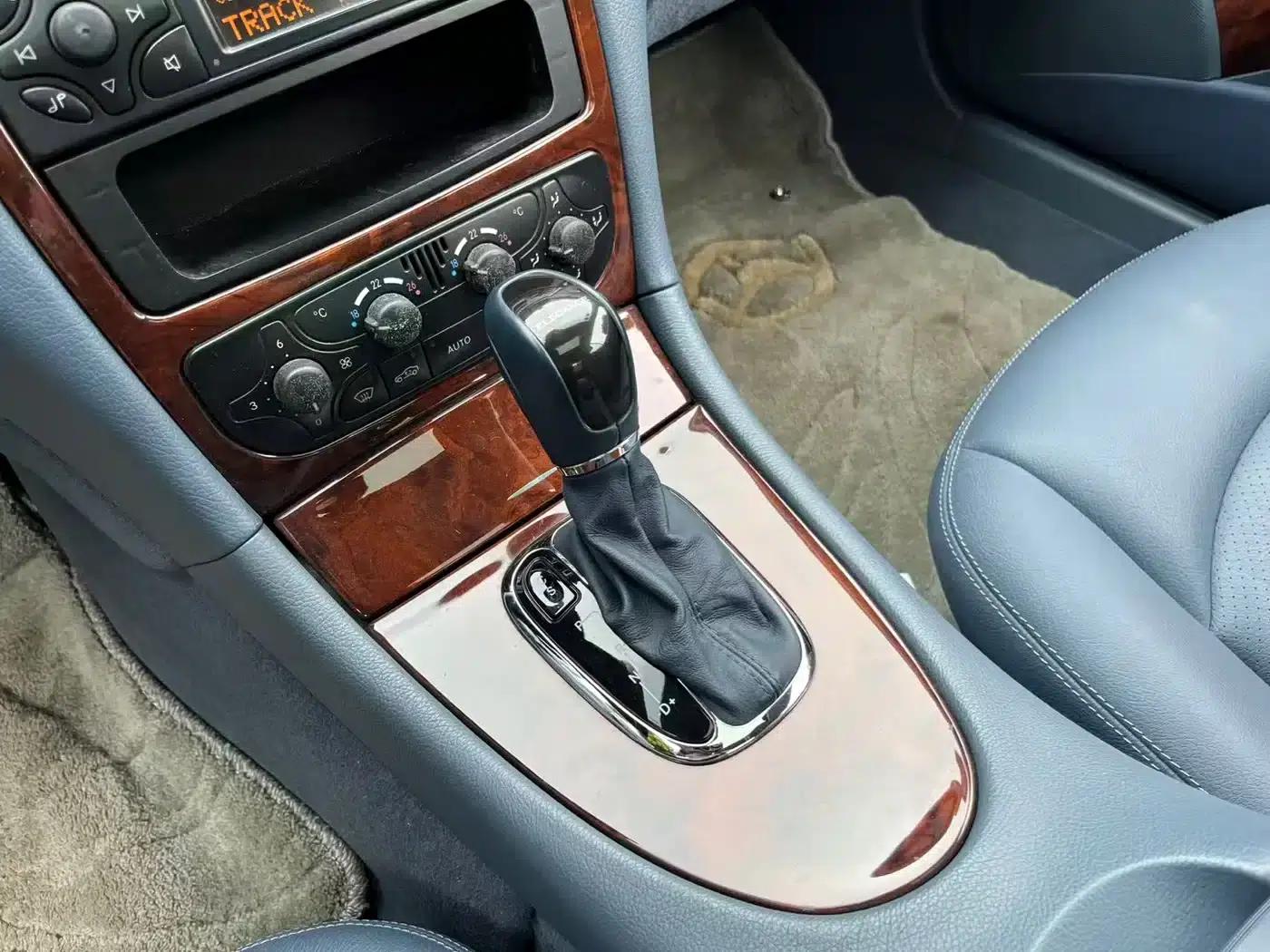 Mercedes-Benz CLK-Class 2004 CLK 240 Sport Edition — миниатюра 10