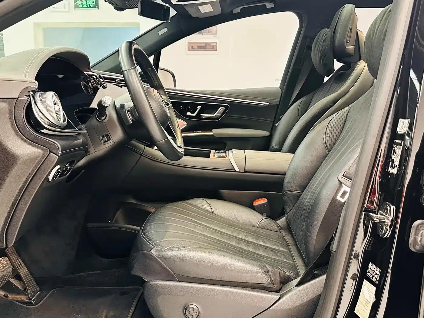 Mercedes-Benz EQS SUV 2023 450 4MATIC Pioneer Edition — миниатюра 18