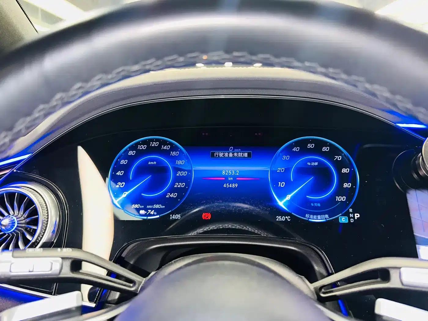 Mercedes-Benz EQS SUV 2023 450 4MATIC Pioneer Edition — миниатюра 22