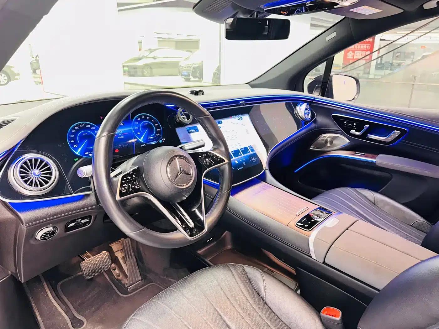 Mercedes-Benz EQS SUV 2023 450 4MATIC Pioneer Edition — миниатюра 24