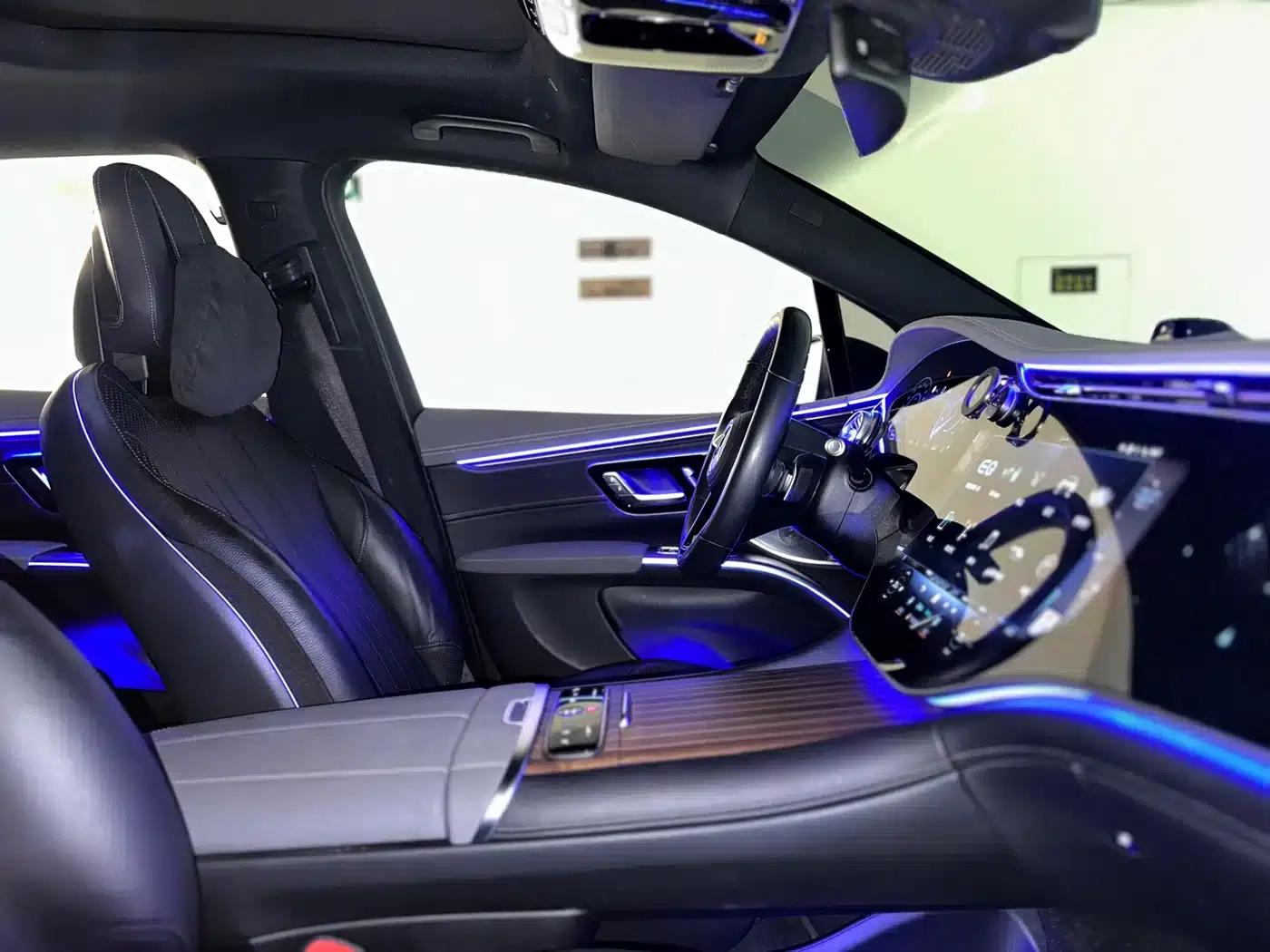 Mercedes-Benz EQS SUV 2023 450 4MATIC Pioneer Edition — миниатюра 35