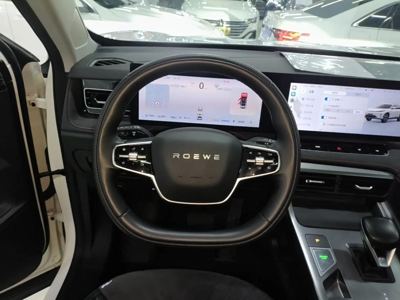 Roewe D5X DMH 2024 135 Tech Edition — миниатюра 13
