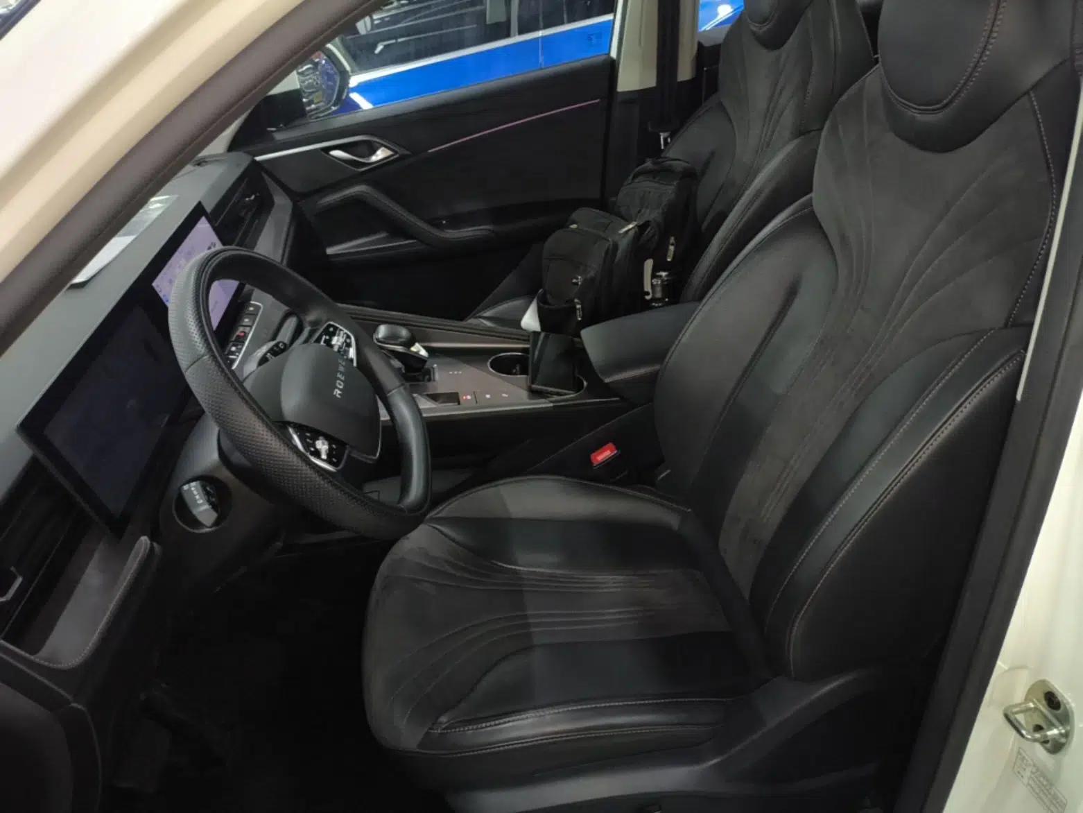 Roewe D5X DMH 2024 135 Tech Edition — миниатюра 17