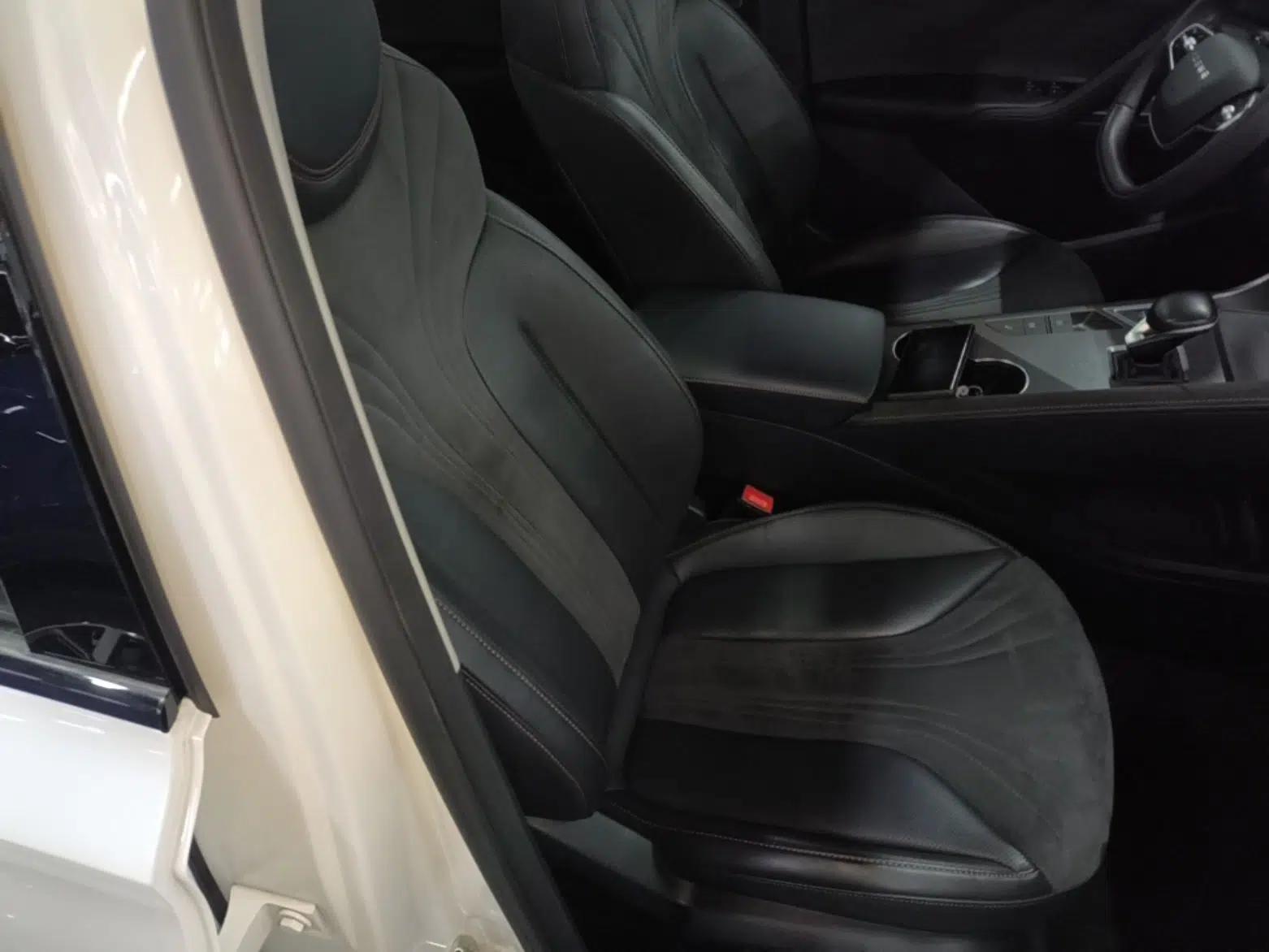 Roewe D5X DMH 2024 135 Tech Edition — миниатюра 23