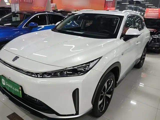 Roewe D5X DMH 2024 135 Tech Edition