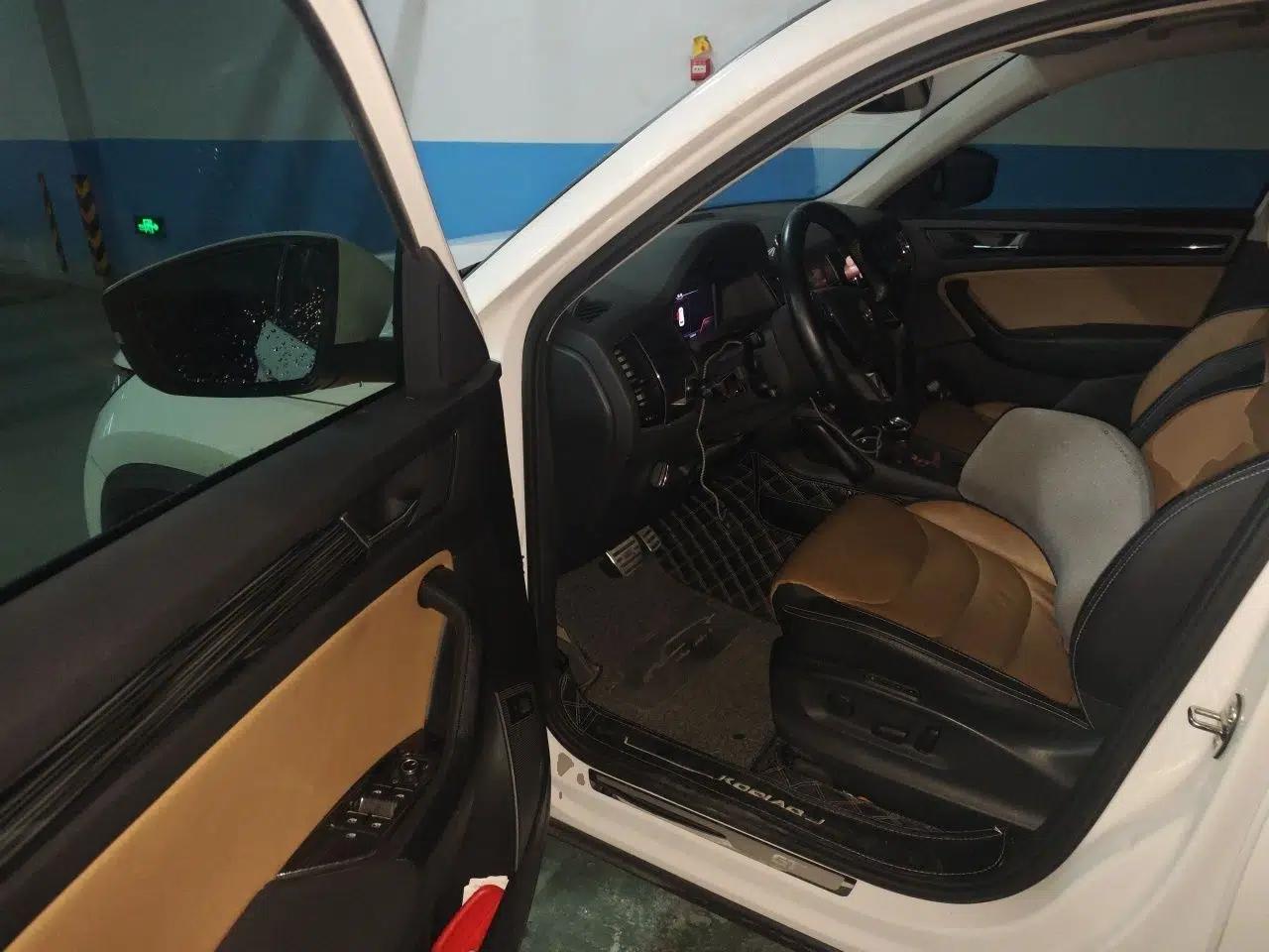Skoda Kodiaq GT 2019 TSI330 Two-Wheel-Drive Luxury Edition China VI Standard — миниатюра 17