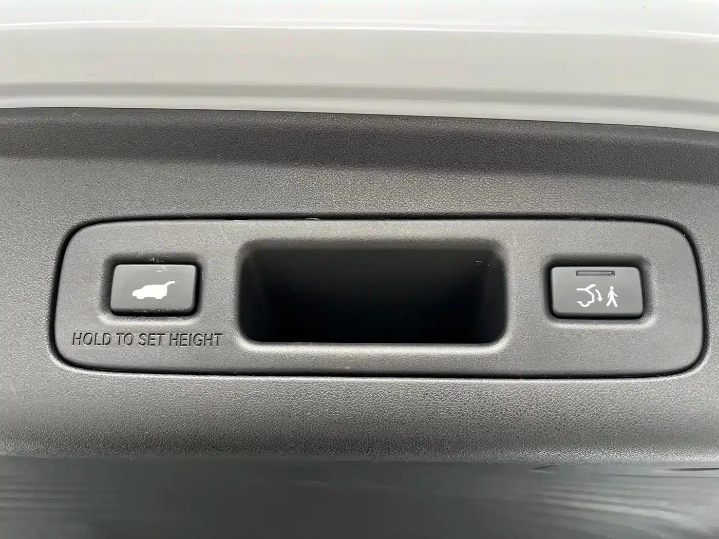 Honda HR-V 2023 2.0L e:HEV Dynamic Edition — миниатюра 11