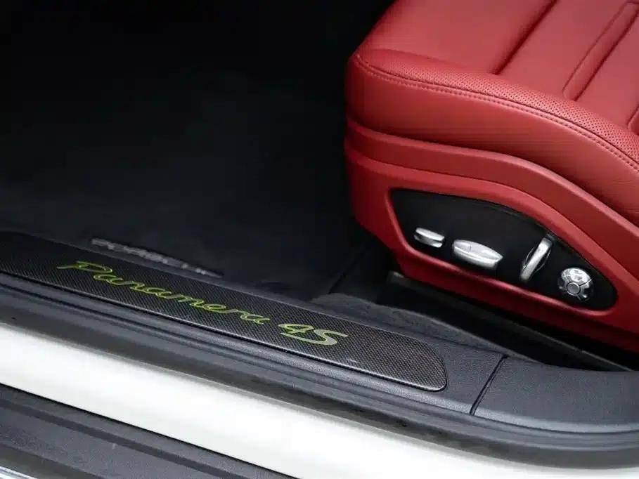 2021 Panamera 4S E-Hybrid Executive Long Wheelbase 2.9T — миниатюра 22