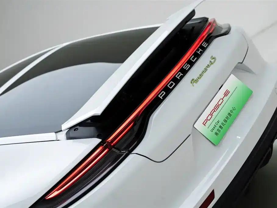 2021 Panamera 4S E-Hybrid Executive Long Wheelbase 2.9T — миниатюра 8