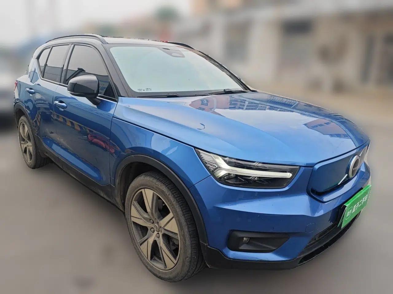 Volvo XC40 New Energy 2021 P8 Pure Electric All-Wheel Drive Smart Luxury Sport Edition — миниатюра 3