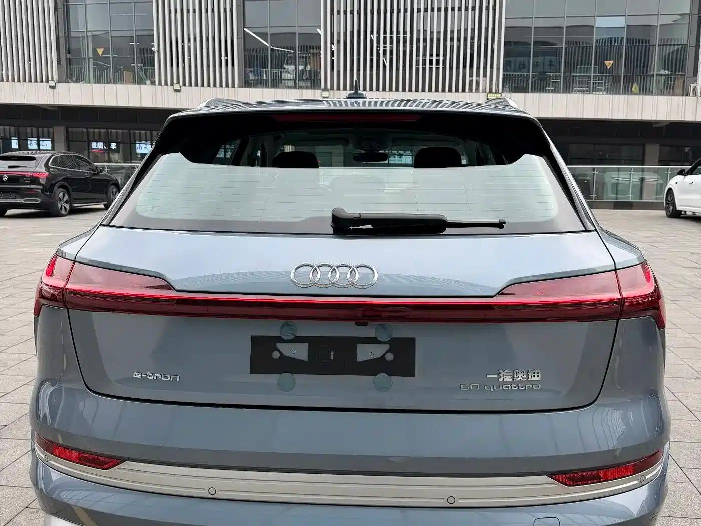 Audi e-tron 2021 50 quattro Luxury — миниатюра 5