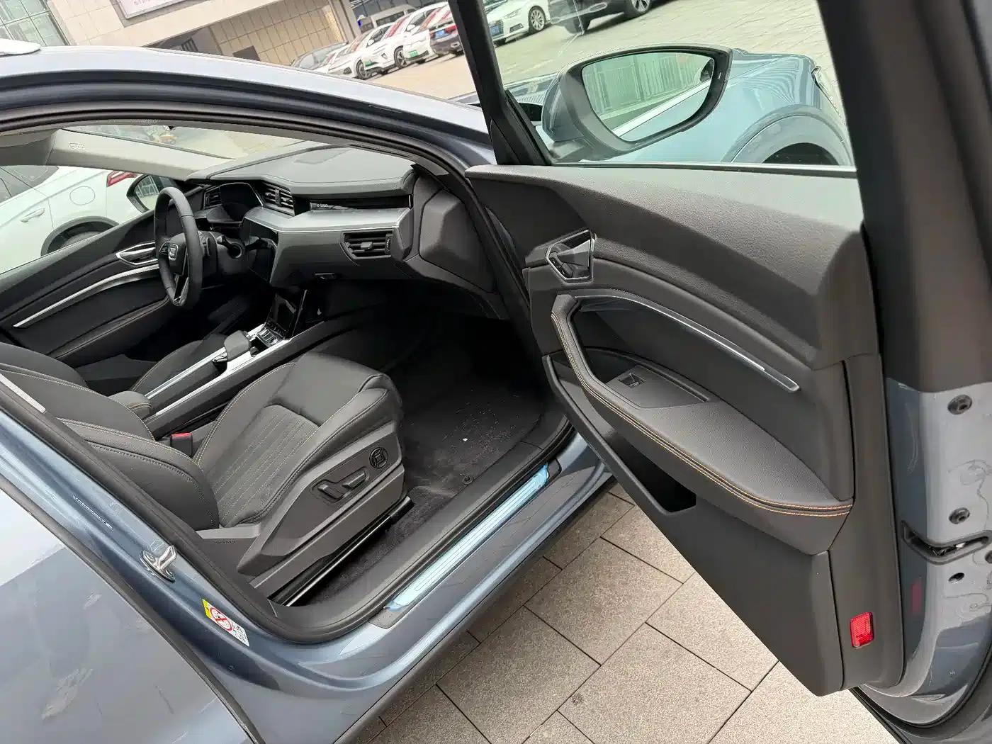Audi e-tron 2021 50 quattro Luxury — миниатюра 9