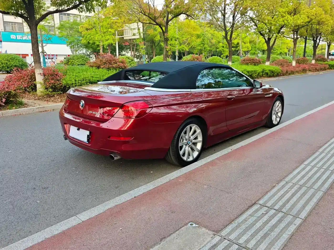 2011 BMW 6 Series 640i Convertible — миниатюра 3
